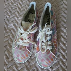 Tie Dye Canvas Sneakers